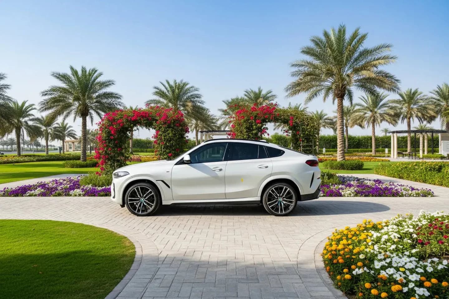 BMW X6 or similar — view 3